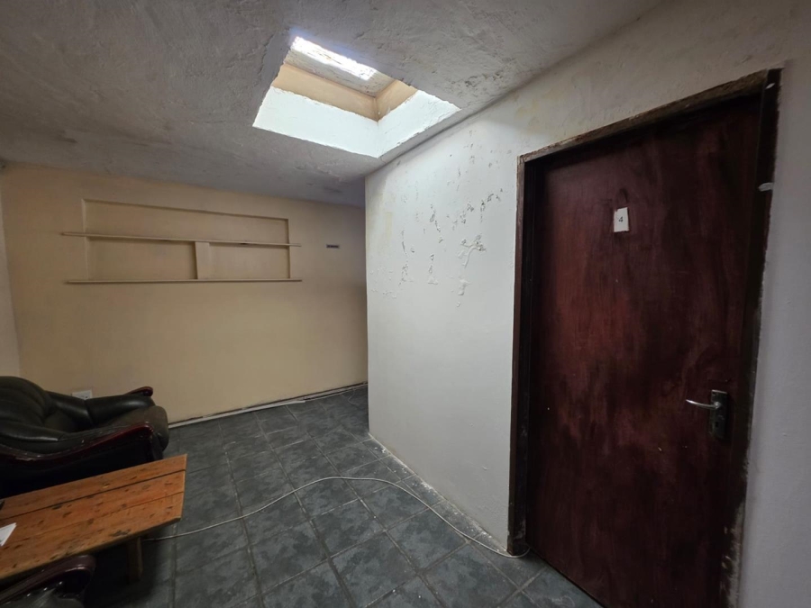 12 Bedroom Property for Sale in Universitas Free State